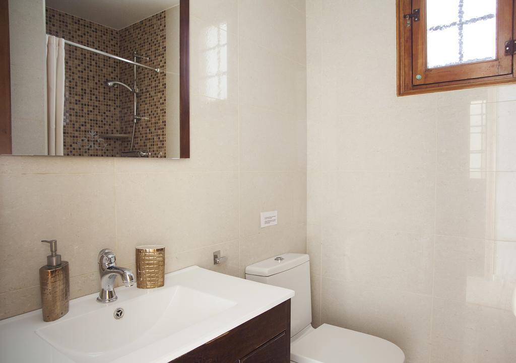 Aparteasy - Authentic Family Apartment Barselona Dış mekan fotoğraf