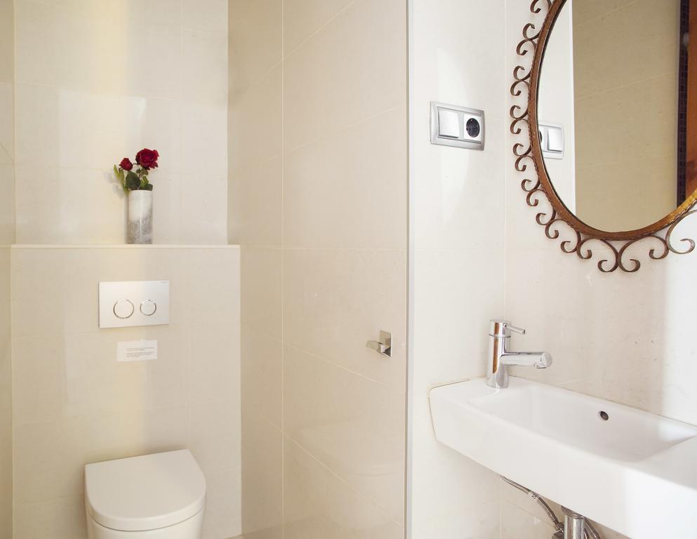 Aparteasy - Authentic Family Apartment Barselona Dış mekan fotoğraf
